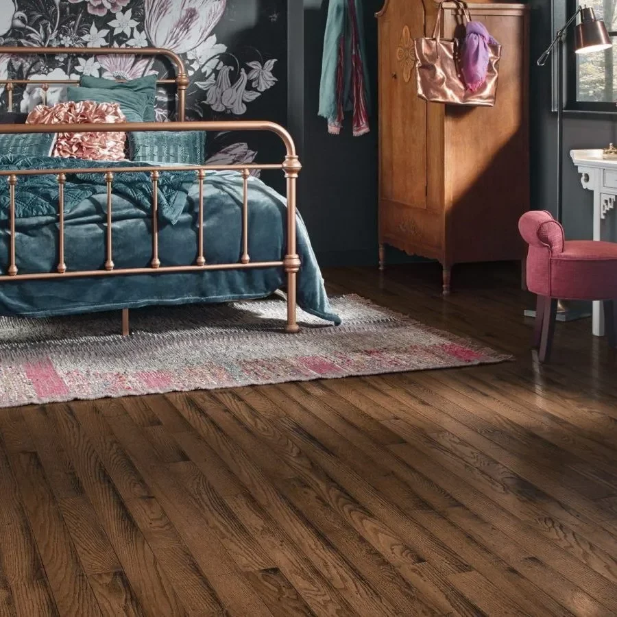 solid-engineered-Hardwood